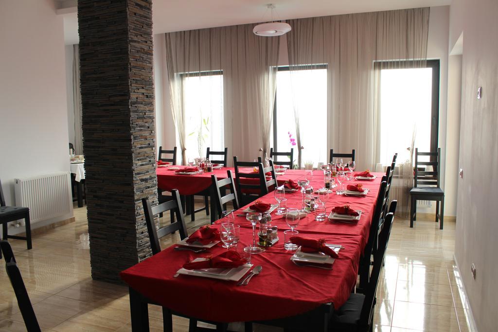 Cumpăna Indeep Club酒店 外观 照片